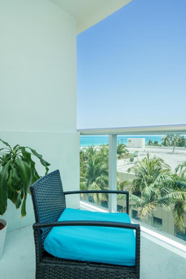 Modern 1 Bdr Oceanview With Direct Beach Access! Hollywood Exteriör bild