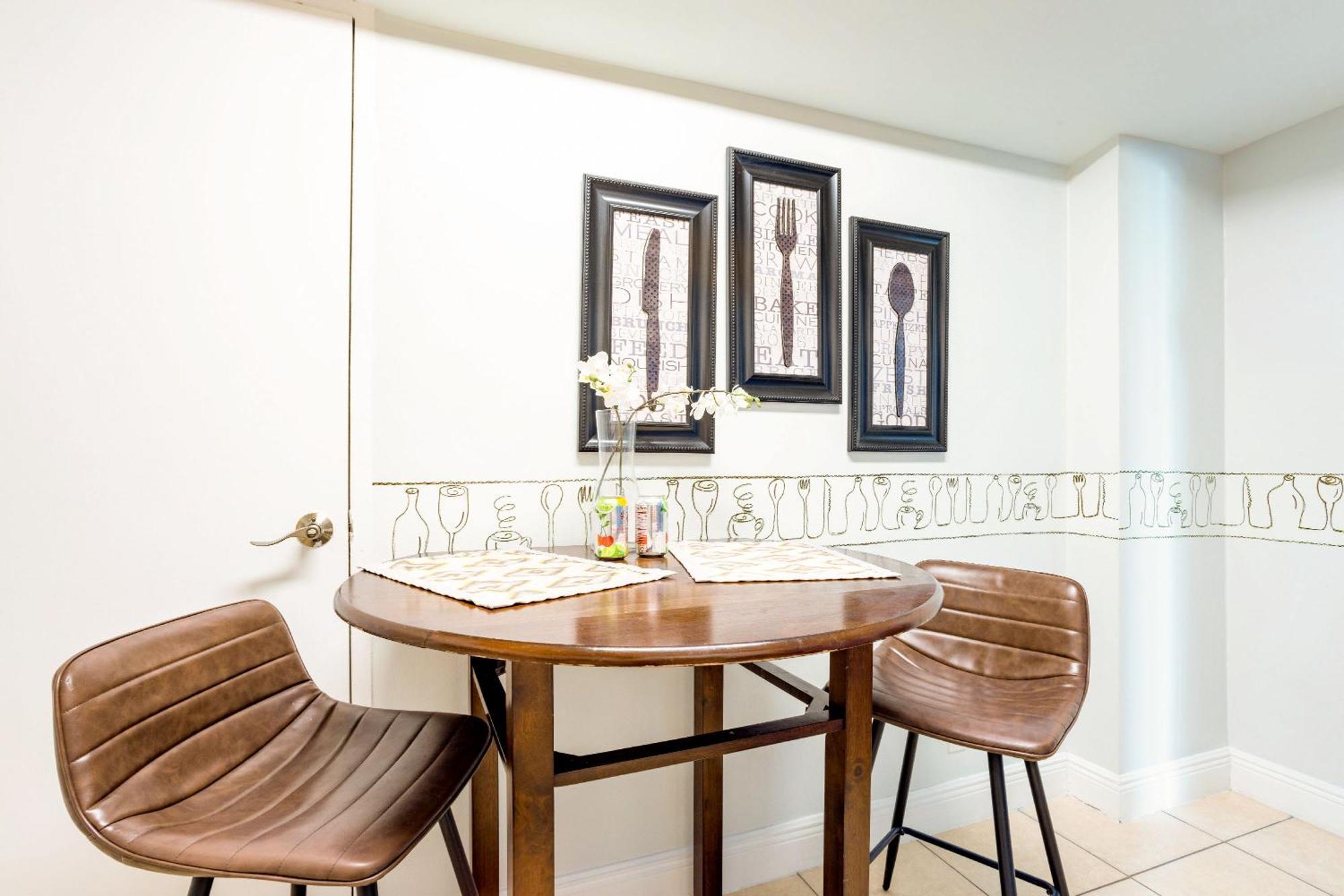 Modern 1 Bdr Oceanview With Direct Beach Access! Hollywood Exteriör bild